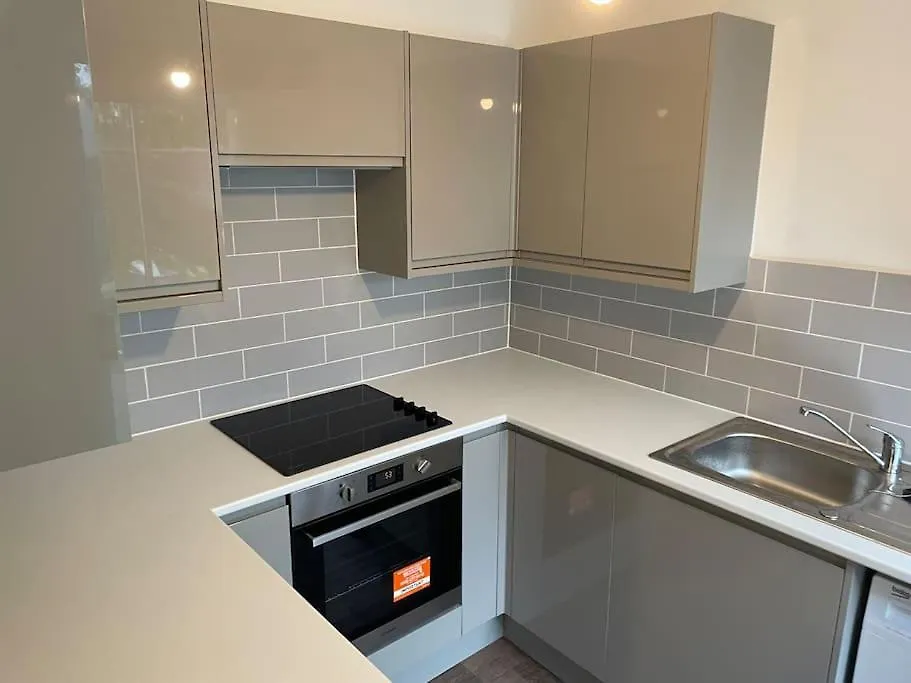 4-Bedroom Home With Free Parking In Cb1 Cambridge