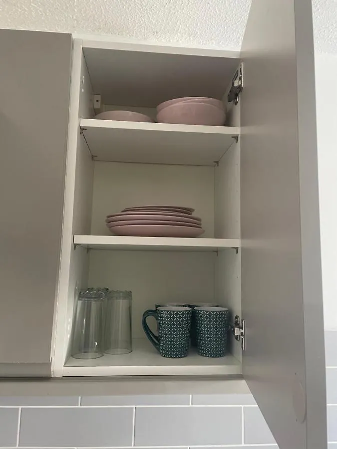Holiday home 4-Bedroom Home With Free Parking In Cb1 Cambridge